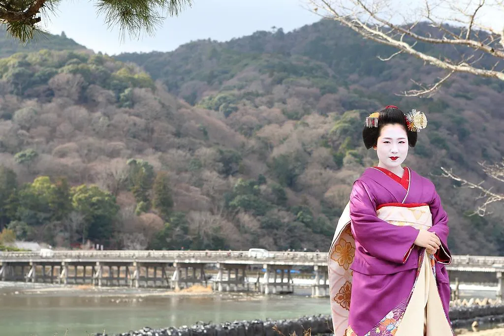 Kyoto Nijo Ohan 0*,
