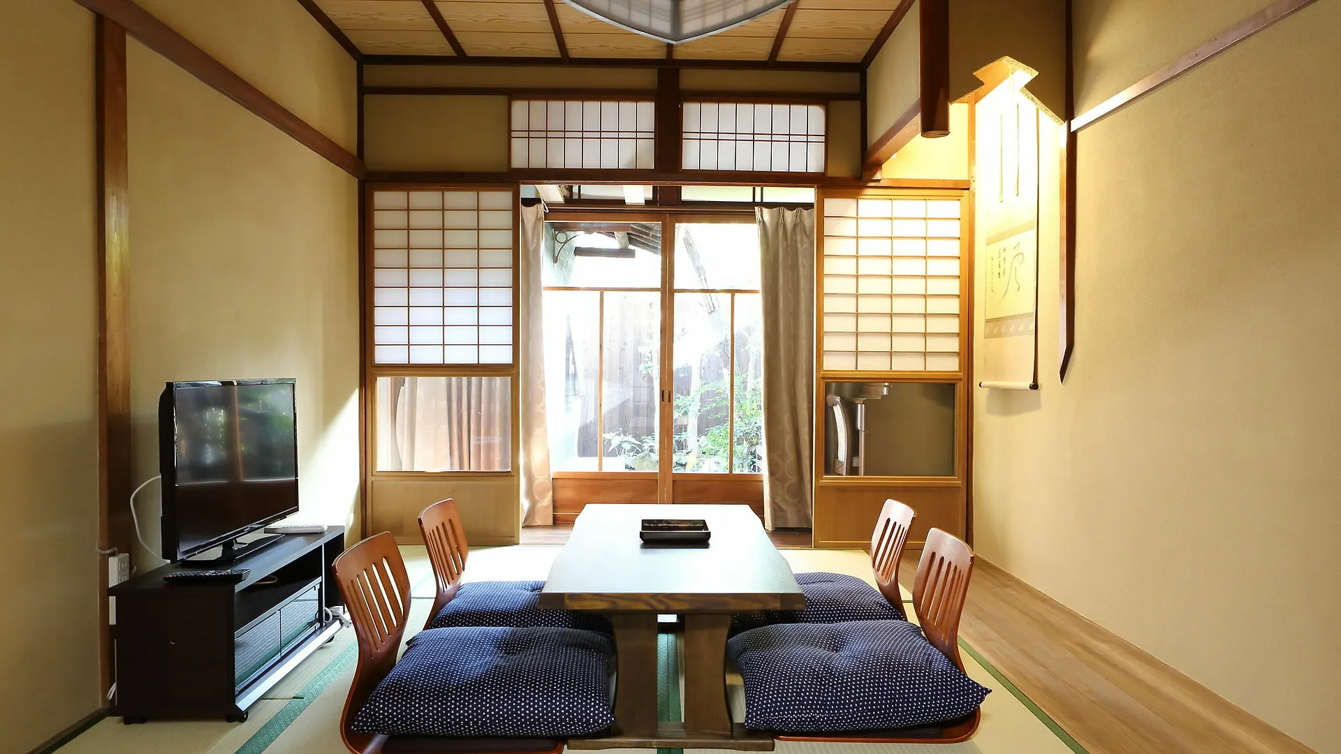 Kyoto Nijo Ohan بيت للعطل